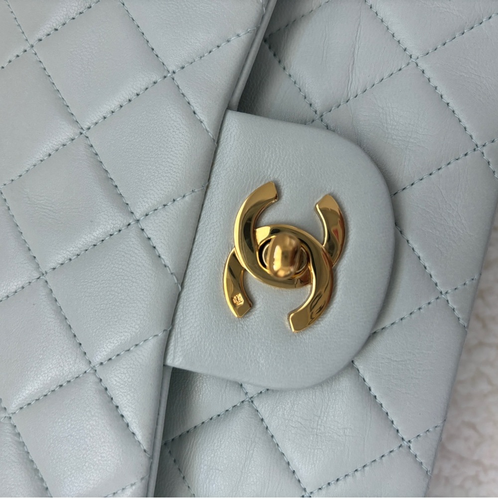Chanel Classic Flap Lambskin Baby Blue 24K GHW - Picture 3 of 14